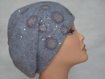 итальянский берет с украшениями зима 2019 Москва и Россия фото женских беретов Италии