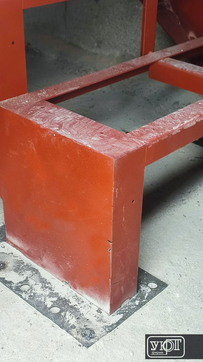 мк №19. двойной косоур под зашивку с прямыми и поворотными ступенями