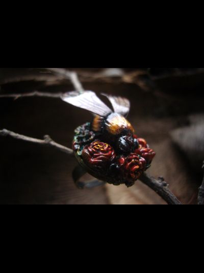 Коллекционное кольцо "Царевич Шмель в цветущем саду"