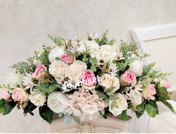 Цветочная композиция из искусственных цветов Мечта удлинённая № УНС039/Купить на сайте AOABUKET.RU