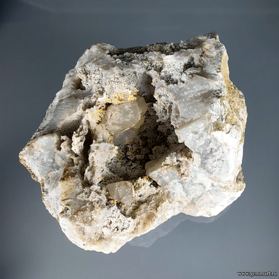 Агат, халцедон,  (разн. кварц), кальцит. Россия. 115*105*60мм