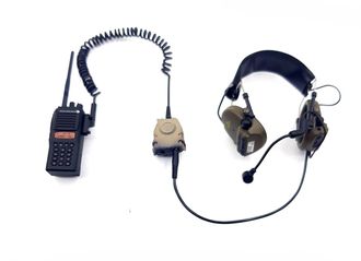Радиостанция с тактическими наушниками 1/6 (78075) - DAMTOYS