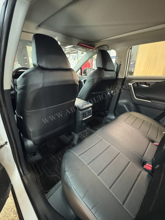 Чехлы на Toyota RAV-4 (с 2019)