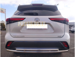 Защита заднего бампера двойная d60/42 для Toyota Highlander 2021-