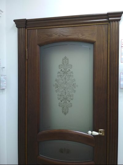 ЛАЙНДОР (УЛЬЯНОВСК)/ МОДЕЛЬ АЛИНА-2/ ПОЛОТНО ОСТЕКЛЕННОЕ/ НАТУРАЛЬНЫЙ ШПОН ЯСЕНЯ/ ТОН 35 (ШЕРВУД)