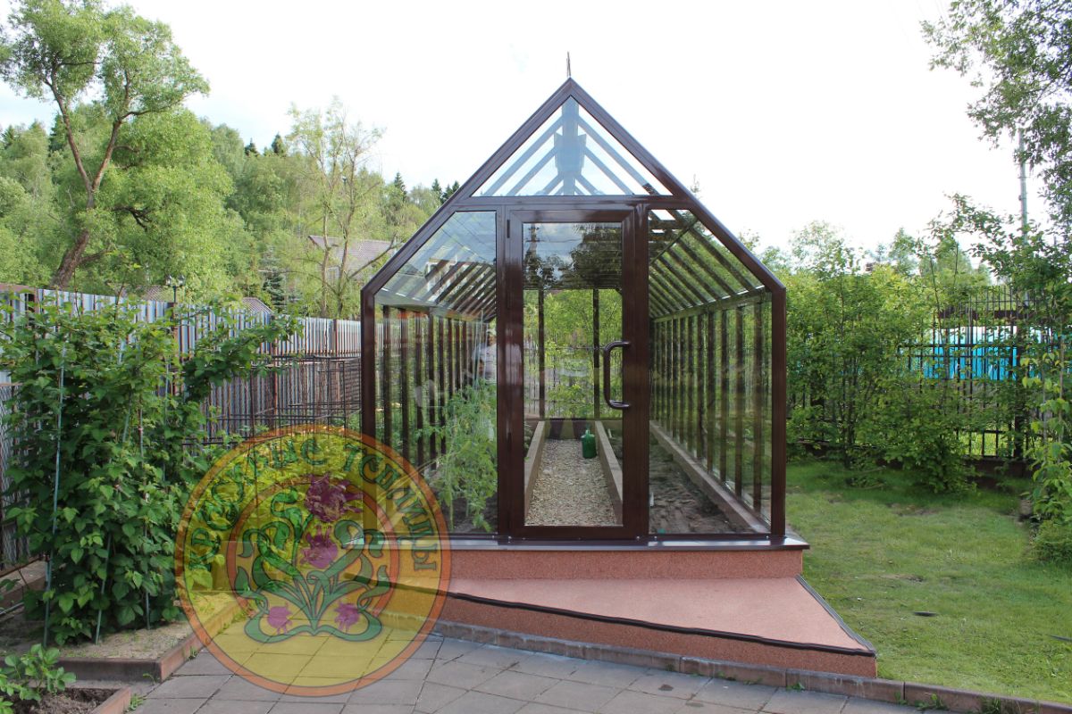 Теплица из алюминия и стекла на базе английской теплицы Бритон 