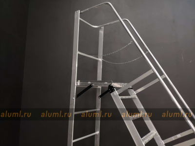 Лестница с площадкой ЛСПК-2,3