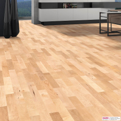 Инженерная доска Haro Клен Канадский Фаворит 537899 в интерьере комнаты