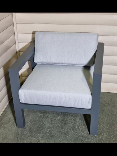 Кресло из алюминия Graphite