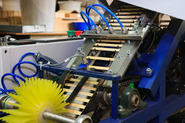 Производим деревянные палочки для кофе