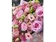 Сборный букет нежный из эустом и роз