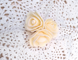 Головка розы (3-4 см.) из зефирного фоамирана Цвет: молочный