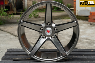 Комплект дисков R17 8,0J ET+35 5*114,3 Vossen VPS-303 Графит темный (G516)