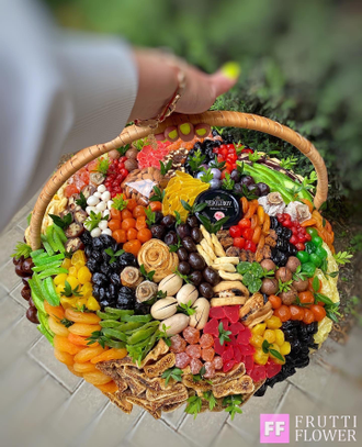 Корзина с сухофруктами № 9