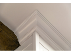 Карниз потолочный с гладким профилем из полиуретана Orac Decor - Luxxus - (Орак Декор - Люксус) C213