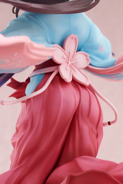Фигурка 1/7 Сакура Амамия (Sakura Amamiya Revolve)