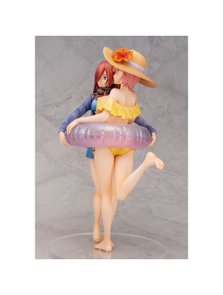 Фигурка 1/7 Мику Накано и Итика Накано (Miku Nakano,  Ichika Nakano)