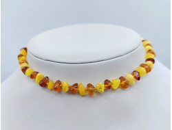 Детские бусы из натурального обработанного янтаря через узелок арт.2