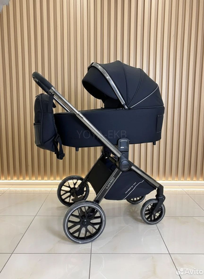 Детская коляска 3 в 1 Luxmom 888X Черный