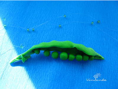 Сказка о царе горохе. Авторская подвеска-талисман, приносящая удачу