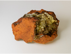 Адамин кристаллы на породе (лимонит), Мексика (50*33*27 мм, 41 г) №20782