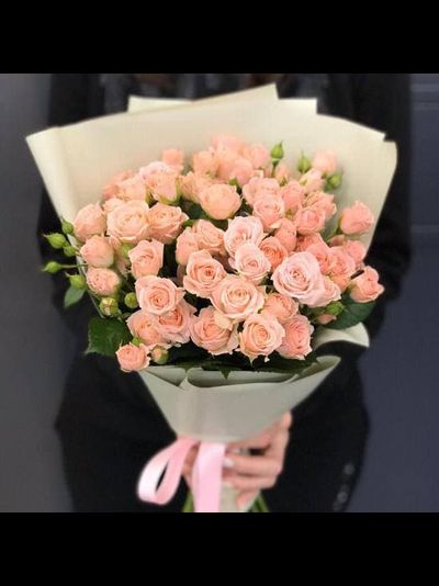 Букет кустовых роз "Peach"