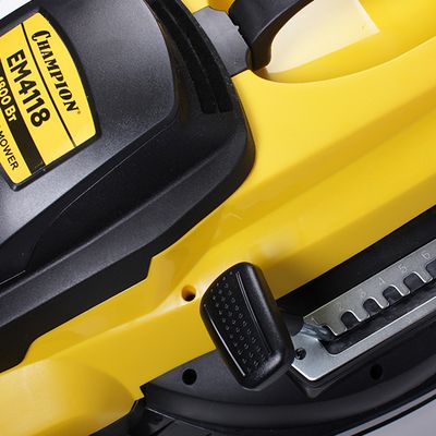 Газонокосилка Champion EM4118