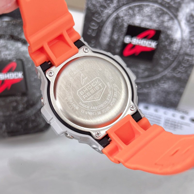 Часы Casio G-Shock DW-5900EU-8A4