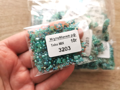 Микс бисера Toho 3203 (TX-01-3203) - МОРСКАЯ ПЕНА/ЗЕЛЁНЫЙ (10г)