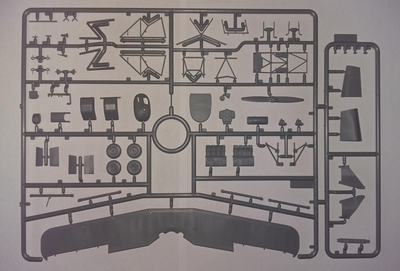 Сборная модель: (ICM 32030) Германский учебный самолет Bücker Bü 131D