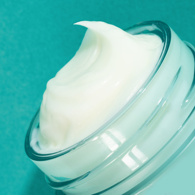 ARTISTRY SKIN NUTRITION™ Восстанавливающий крем для кожи вокруг глаз