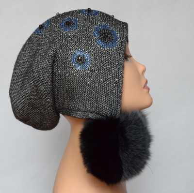 shapka-ushanka-s-ukrasheniyami-strazy-i-pompony-italiya-vizio