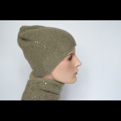 Оливковая женская шапка с пайетками Vizio Италия 8058 CY