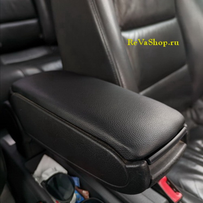 Крышка подлокотника центральной консоли Audi A6 C5