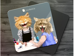 Магнит - "Весёлые котята делают маникюр"