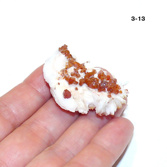 Ванадинит натуральный (щетка) №3-13: 43*25*17мм