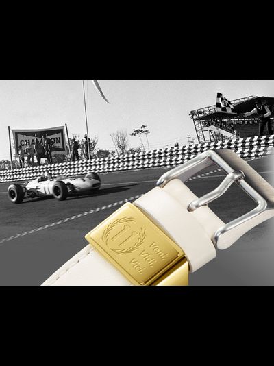 Часы Casio Edifice ECB-2300HR-1A