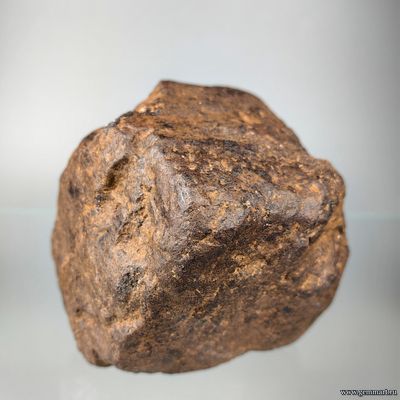 Лимонит по пириту. Южный Урал. Россия. 80*75*75мм