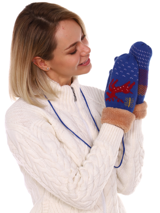 Варежки женские на шнурке с оленями