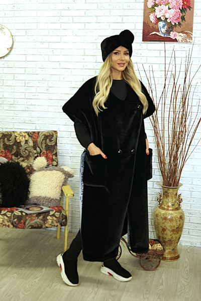 Жилет из эко меха модель 126