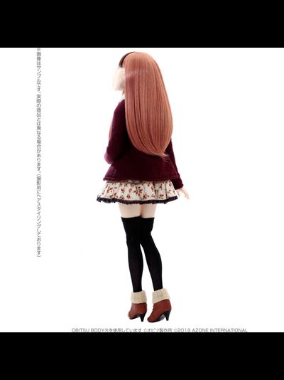 Кукла 1/3 Iris Collect Noix Merry Snow