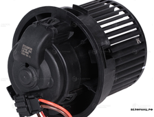 Вентилятор (мотор) отопителя Renault Arkana (19-)/Duster II (21-) Luzar аналог 272103979R