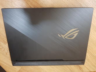 ASUS ROG STRIX G15 G512LU-HN082T ( 15.6 FHD IPS 144HZ I7-10750H GTX1660TI(6GB) 16GB 1024SSD )