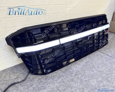 Решетка Toyota Land Cruiser 300 LED антихром