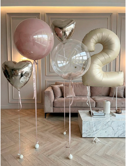 Шар с перьями, стеклянный шар, цифра и сердечки