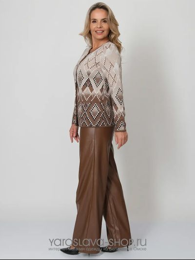 Жакет полуприлегающего силуэта в бежевом цвете