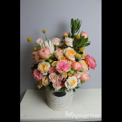 ЦВЕТОЧНАЯ КОМПОЗИЦИЯ № 144