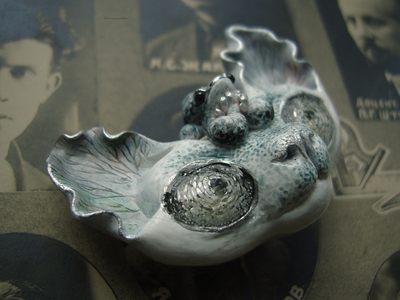 "Сомнус, Гипнотический Кот" необычная брошь по мотивам творчества Тима Бёртона