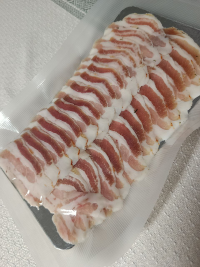 Сало нарезка соленое с чесноком домашнее в вакуумной упаковке | Ферма СытникЪ