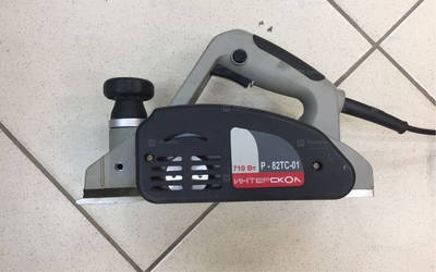 Выключатель рубанка Интерскол Р11с Р82 ТС  лобзика